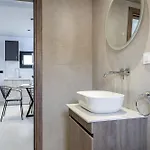Apartman Koasis Augmented Smart Boutique