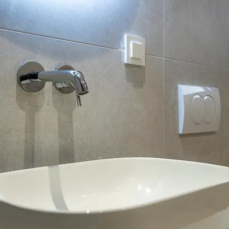 Koasis Augmented Smart Boutique * Kos